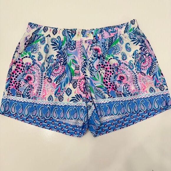 Lilly Pulitzer Pants - Lilly Pulitzer Womens Blue Macadamia Haute Cature Engineered Katia Short Medium